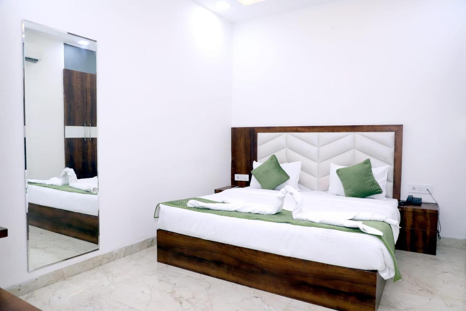 Hotel Ganga Palace - Agra Agra  Dış mekan fotoğraf