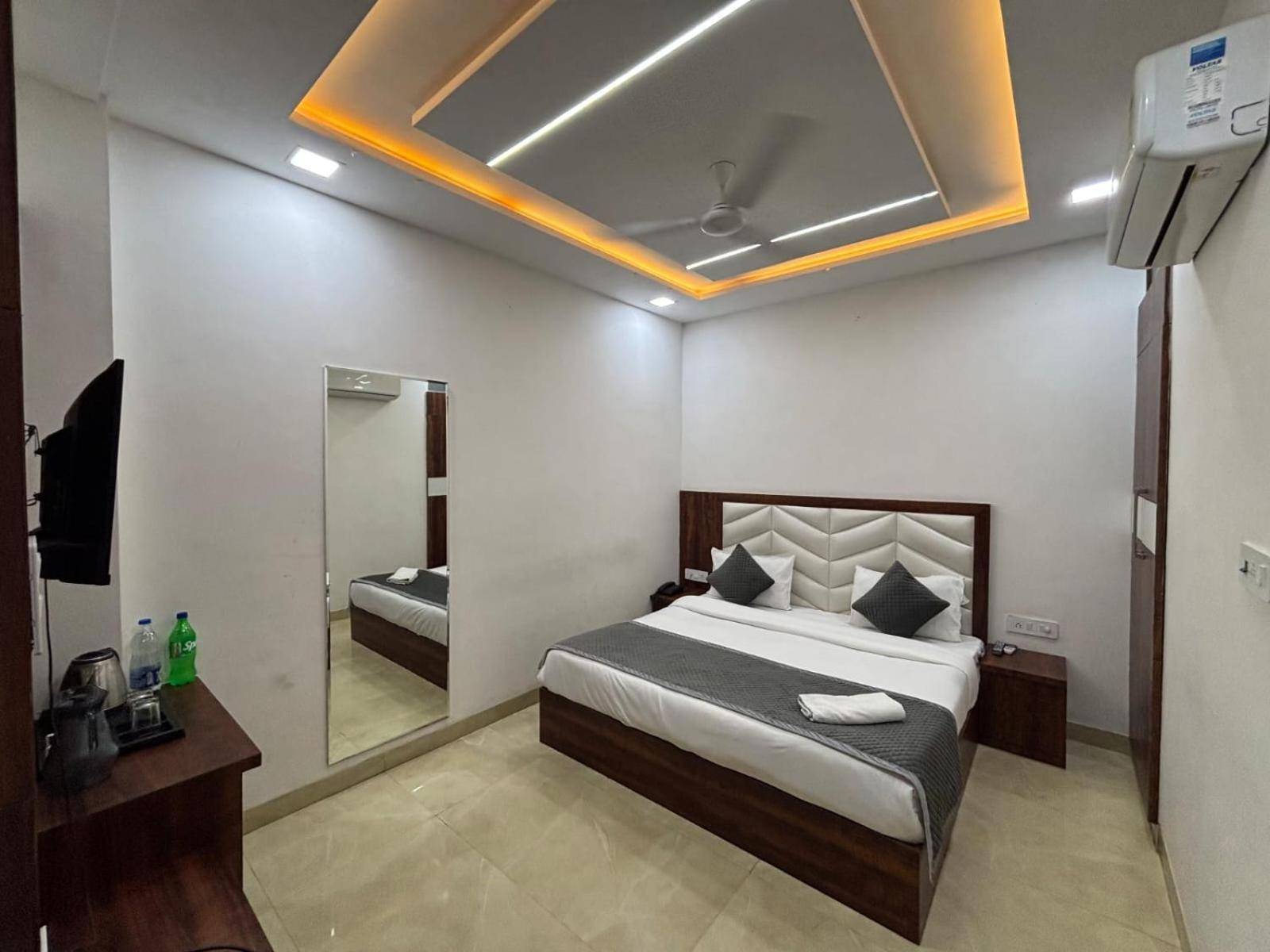 Hotel Ganga Palace - Agra Agra  Dış mekan fotoğraf