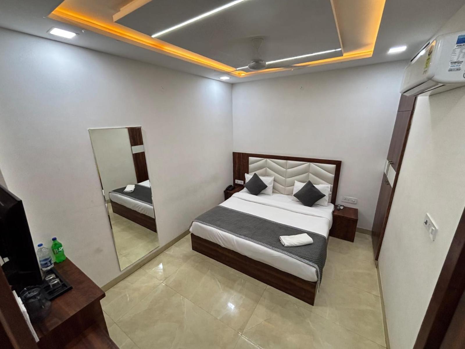 Hotel Ganga Palace - Agra Agra  Dış mekan fotoğraf