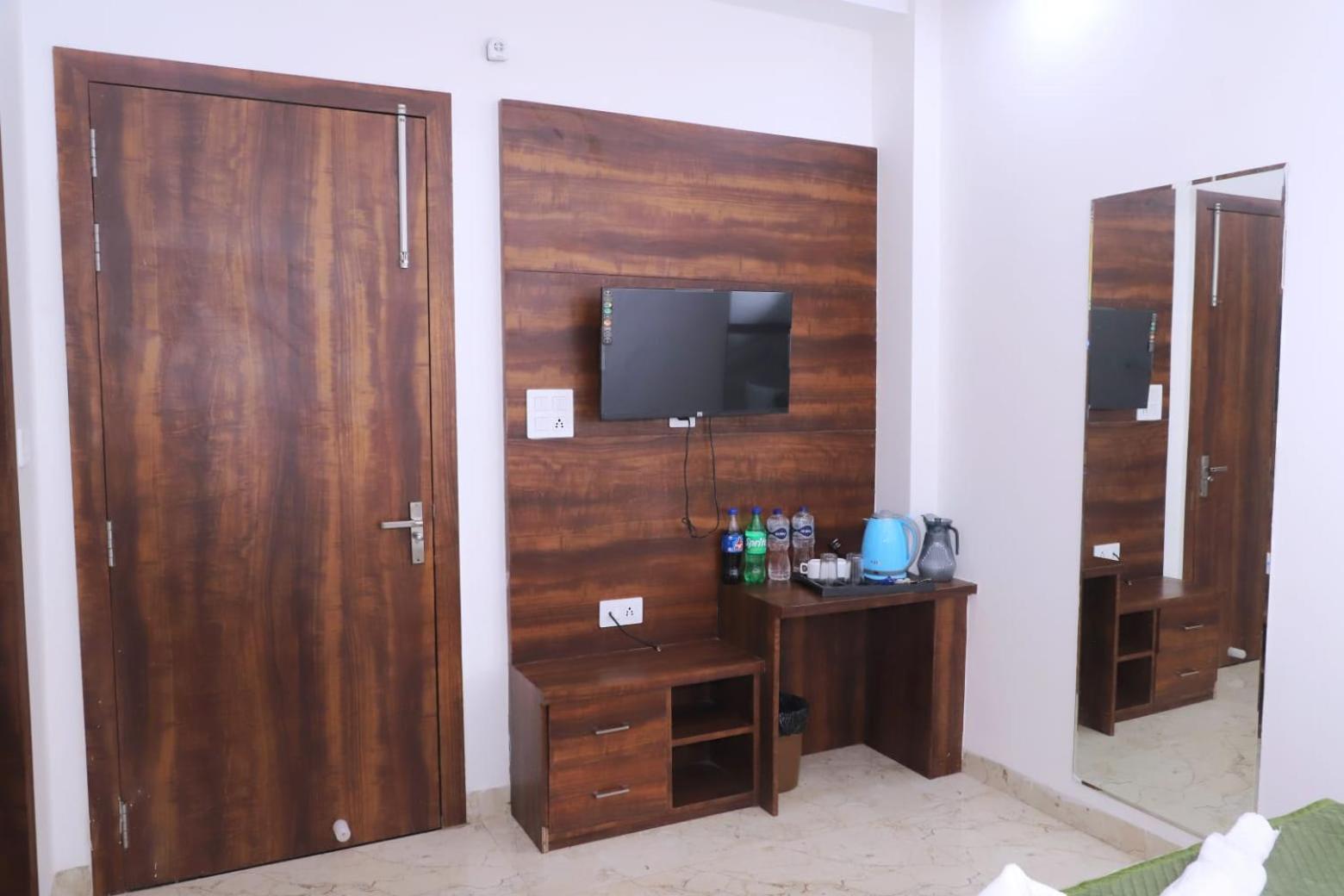 Hotel Ganga Palace - Agra Agra  Dış mekan fotoğraf