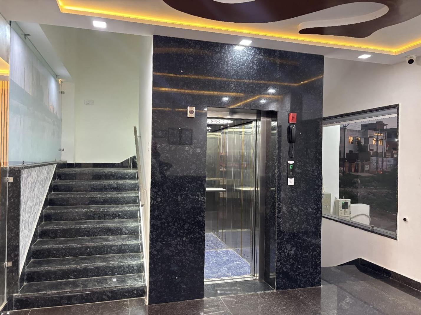 Hotel Ganga Palace - Agra Agra  Dış mekan fotoğraf