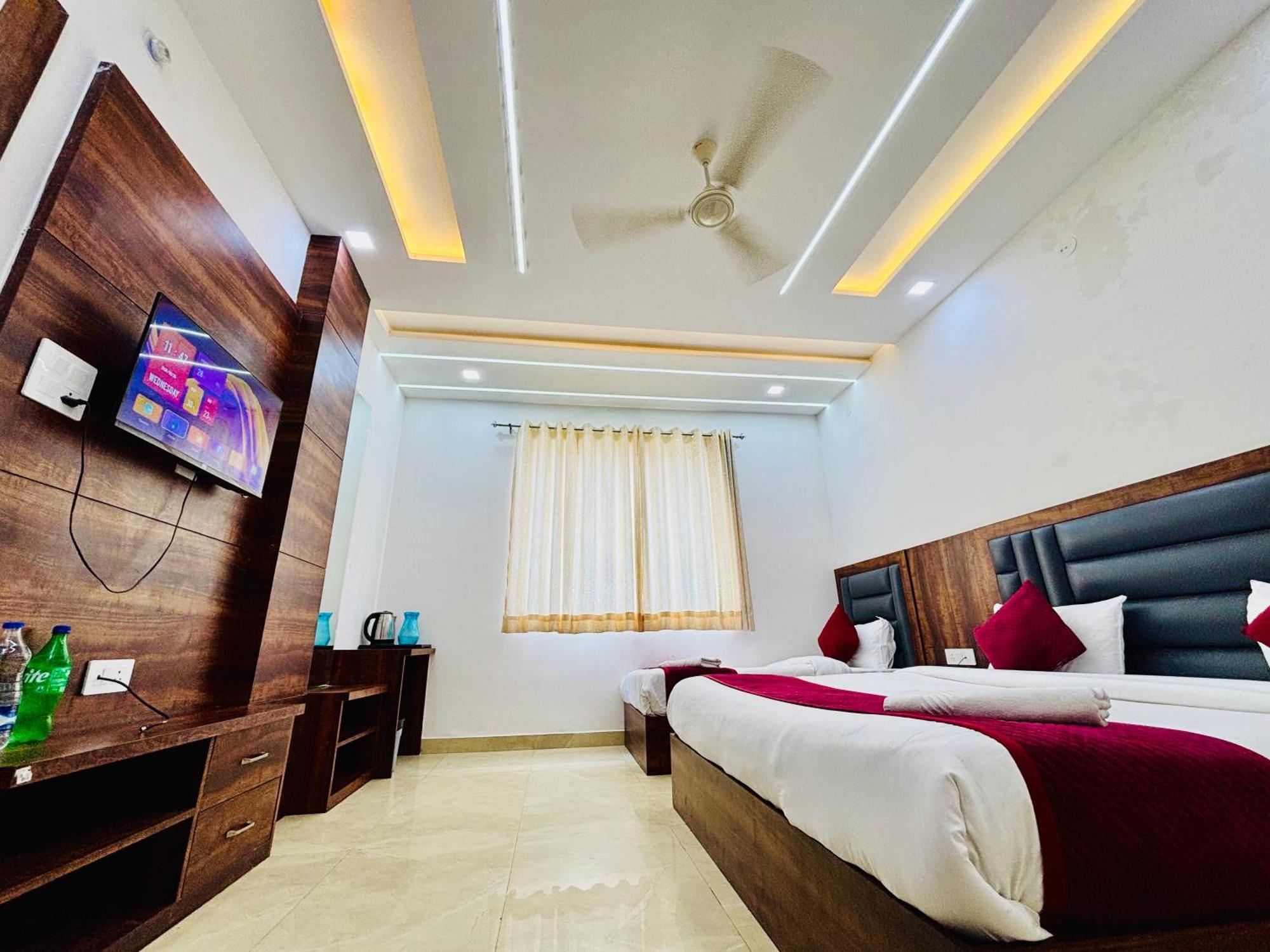Hotel Ganga Palace - Agra Agra  Dış mekan fotoğraf