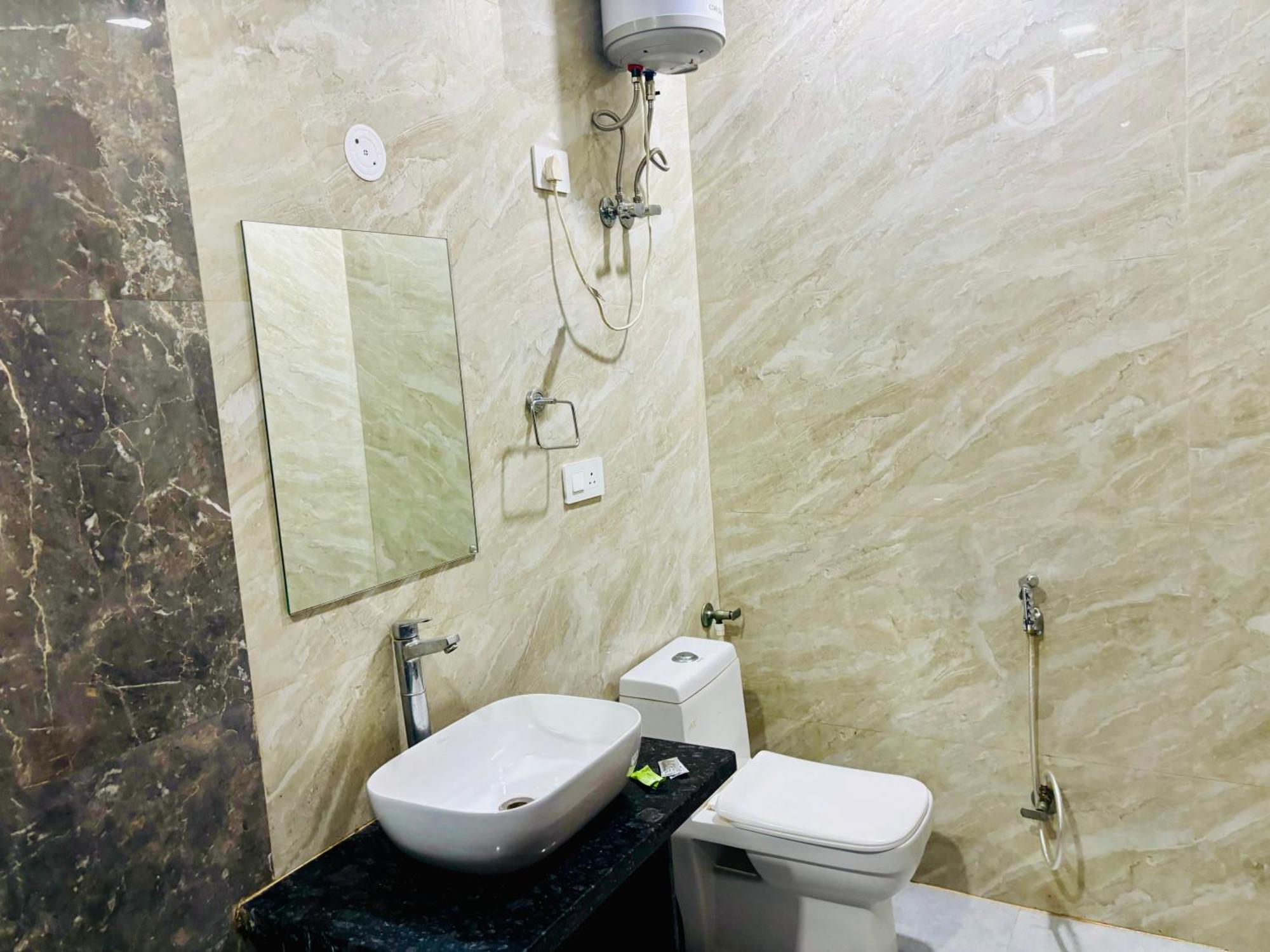 Hotel Ganga Palace - Agra Agra  Dış mekan fotoğraf