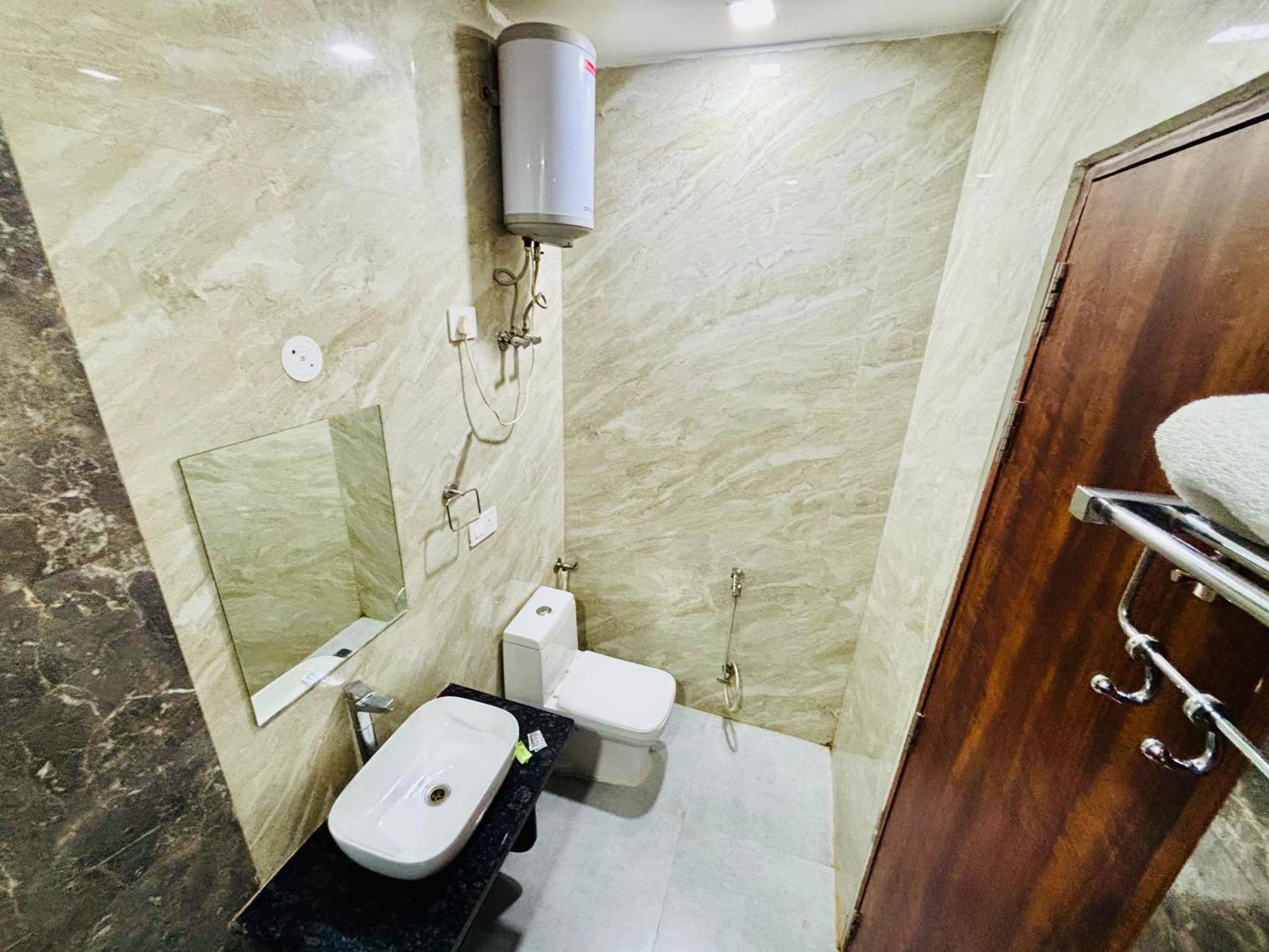 Hotel Ganga Palace - Agra Agra  Dış mekan fotoğraf